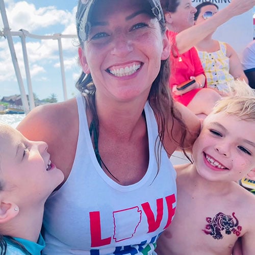 Suzzette Spencer and her children enjoying their family cruise